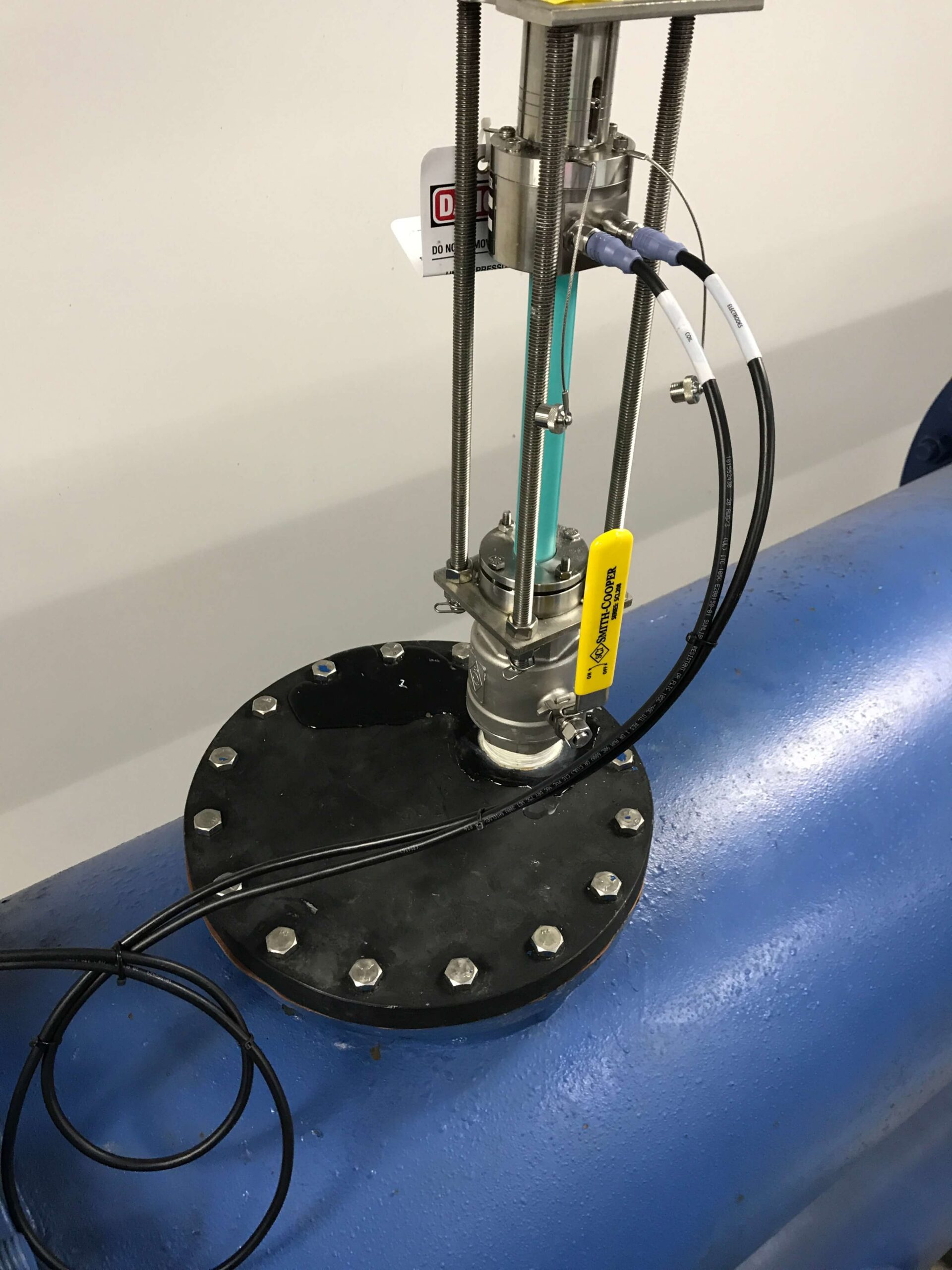 An FPI Mag in a blue pipe.